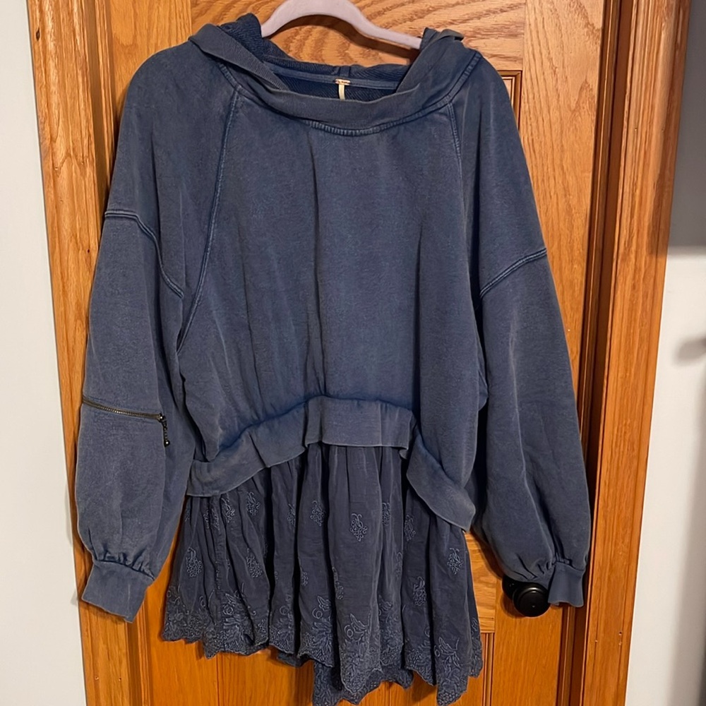Free people sweater